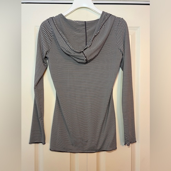 Prana Perry stripe hooded pullover longsleeve. Size XS. - Picture 9 of 10